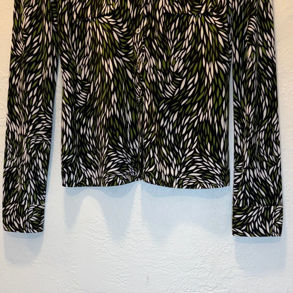 Tory Burch 100% Silk Green Leaf Print Button-Down Blouse Medium (M) Preppy